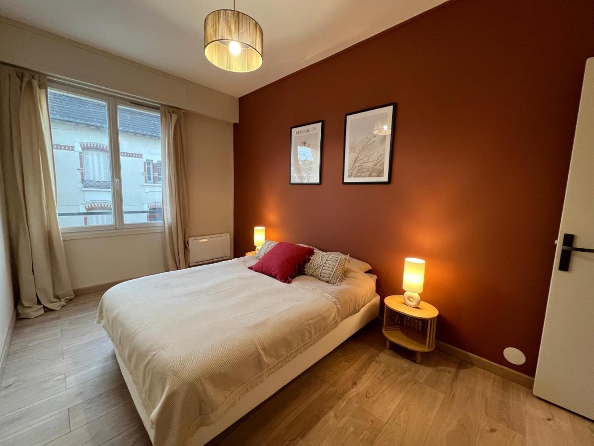 Le Marron Glace - T3 + Parking Montluçon Exteriör bild